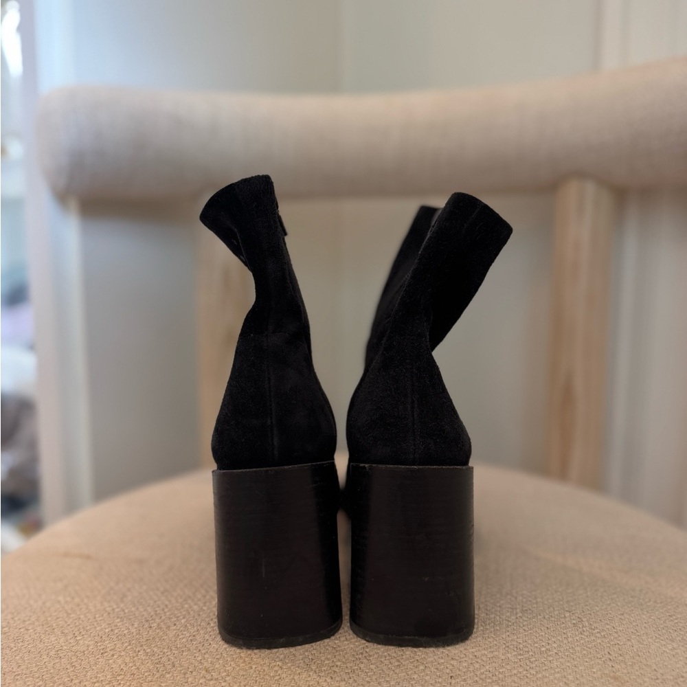 Acne Studios Black Suede Ankle Boots - Picture 2 of 4